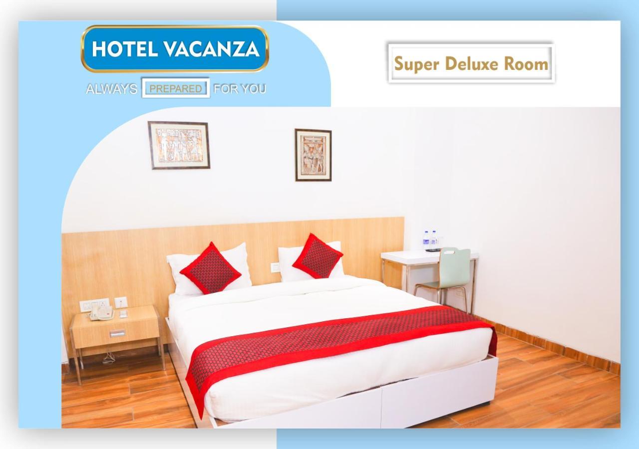 Fabexpress Vacanza Noida Exteriör bild